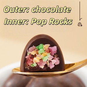 Snack au <span class=keywords><strong>chocolat</strong></span> noir fourré Pop Rock à texture croustillante contrastée, emballage personnalisé, format de poche, nouveauté pour les fêtes - Product Image 6