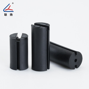 Entretoise isolante en nylon ronde Lianyang de 6 mm avec trois trous pour carte de circuit imprimé - Product Image 3