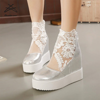 Nouvelles dames printemps automne femmes pompes maille haute plate-forme épaisse fleur blanche dentelle mariées mariage mariée talon chaussures