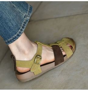Sandales romaines à une bride en cuir souple, tressées et ajourées, au design original et élégant, ultra-douces, pour femmes, pour l'extérieur, les vacances et la plage - Product Image 3