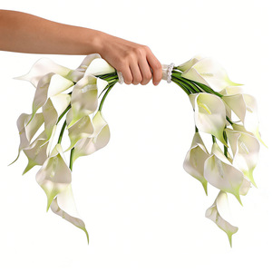 זר פרחים מלאכותי בסגנון וינטג' אלגנטי, עשוי PU עם פנינים, בצורת מפל, לאירועי חתונה, אביזר לצילום, מתנה, קישוט, פרחים נצחיים. - Product Image 5