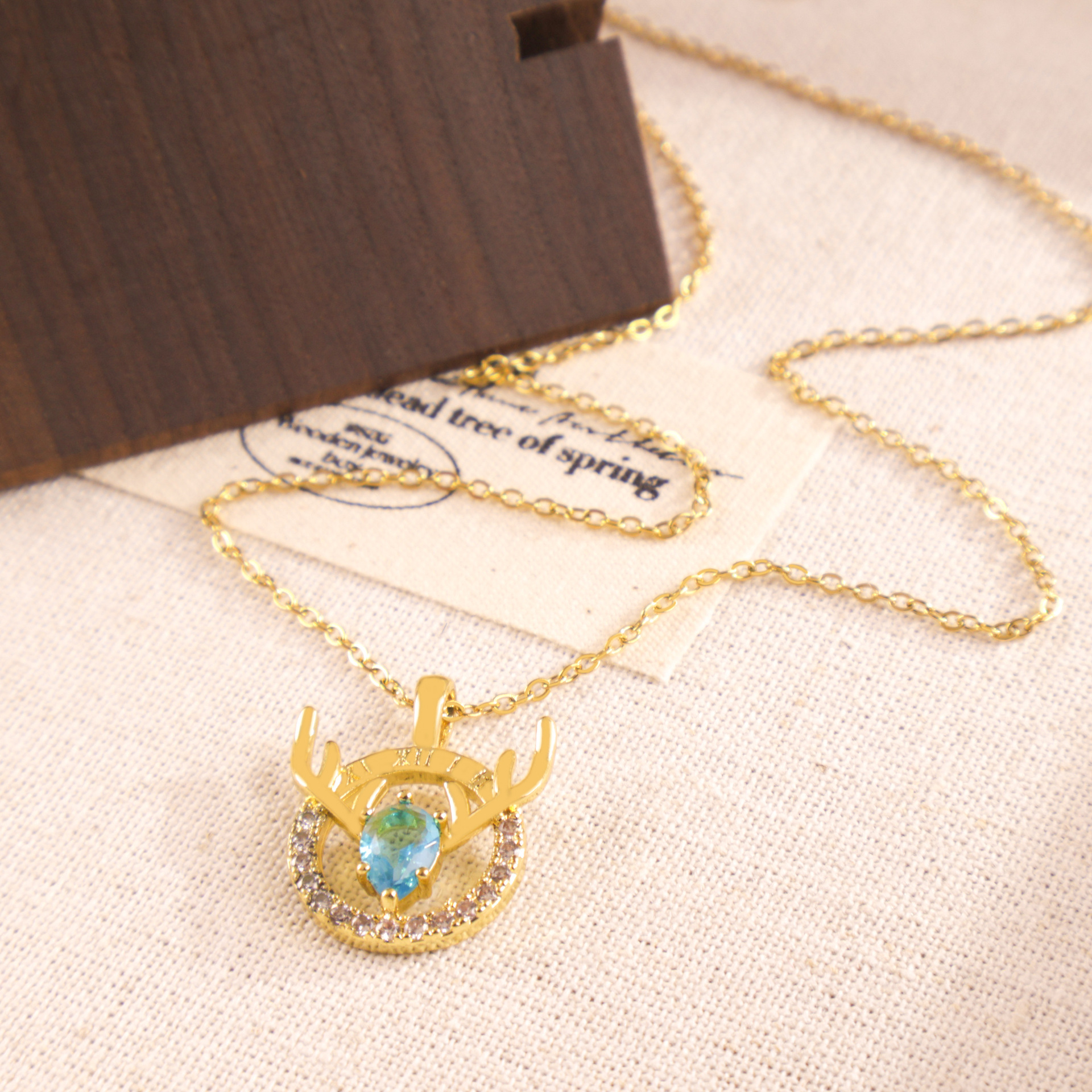 Xl277 collana di corna di zircone blu a forma di anello color oro