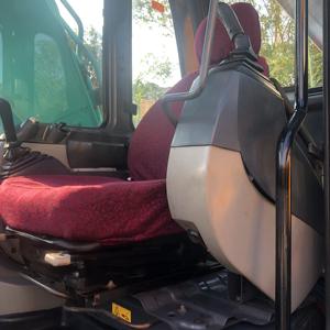 รถขุดมือสอง Kobelco SK200 20 ตัน ประสิทธิภาพดี รถขุดไฮดรอลิกแบบตีนตะขาบ SK115 มีสินค้าในสต็อก พร้อมจัดส่งทั่วโลก - Product Image 4