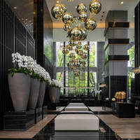 Lustre LED contemporain en verre artistique avec plusieurs boules dorées pour hall d'hôtel, villa, grand lustre rond doré au design minimaliste