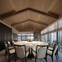 Canapés et chaises modernes en bois approuvés par Hilton pour les sièges du hall d'entrée des projets de décoration de restaurants et d'hôtels cinq étoiles