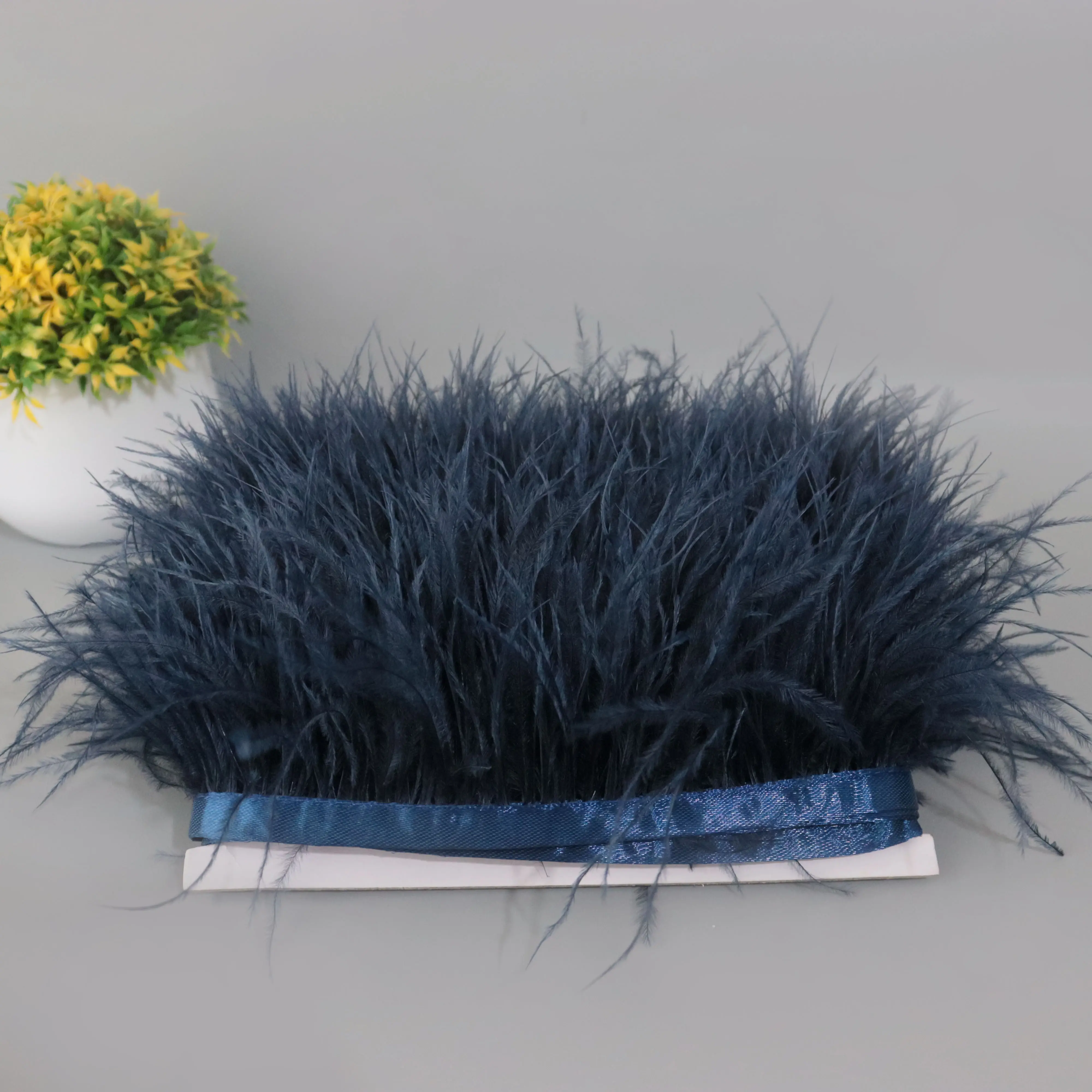 Hot Sale 65 colors High Quality Cheap 8-10 cm ostrich feather fringe feather trim for dress and costume