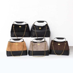 Borsa Tote in pelle scamosciata con catena a spalla alta <span class=keywords><strong>da</strong></span> <span class=keywords><strong>donna</strong></span> con fibbia singola di fascia alta - Product Image 2