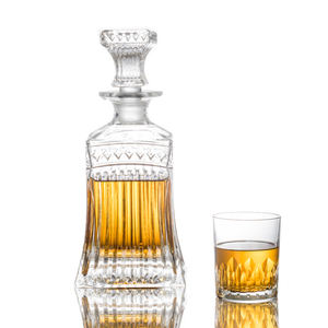 Décanteur en <span class=keywords><strong>verre</strong></span> de <span class=keywords><strong>whisky</strong></span> de conception personnalisée chère de luxe pour l'alcool - Product Image 2