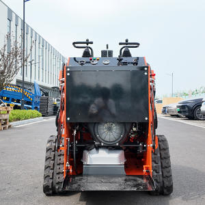 Mini chargeuse compacte avec accessoires en option : chargeuse compacte à chenilles avec broyeur, scie à roche, balayeuse, souffleuse à neige, tarière - Product Image 5