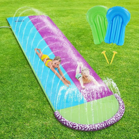 Toboggan aquatique double piste en PVC avec arroseur de jardin, jouet aquatique pour enfants et adultes, pour faire sauter dans l'eau dans le jardin fleuri