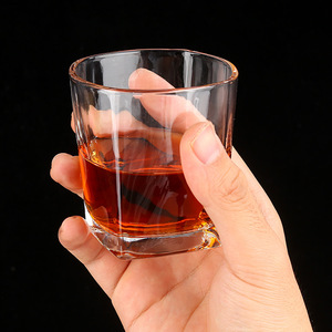 Punto <span class=keywords><strong>de</strong></span> fábrica hogar hotel restaurante fondo grueso cuadrado octogonal comedor taza recta soda Lima vidrio té al por mayor - Product Image 4