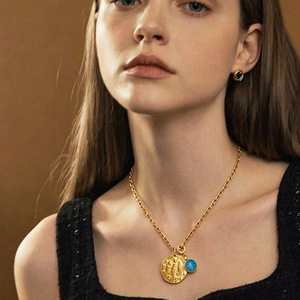 Vintage Rétro Horoscope Rond Coin Collier 18k PVD Plaqué Or En Acier Inoxydable Lien Chaîne 12 Signe Du Zodiaque Hommes Femmes Bijoux - Product Image 4