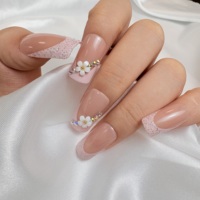 Faux ongles carrés à presser rose nude, motif fleur 3D, strass dorés, brillants, vente en gros, étiquette privée personnalisée
