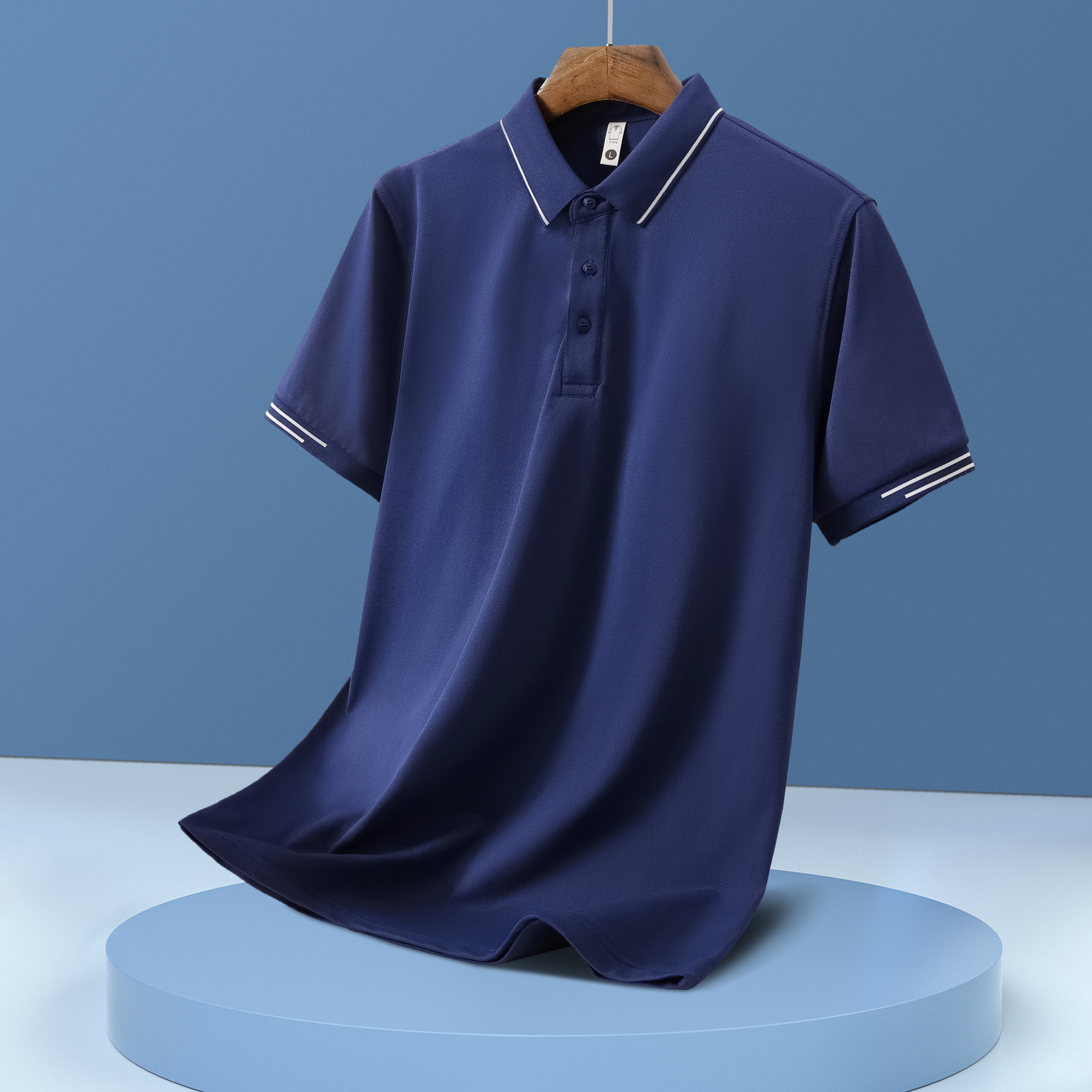 สีน้ำเงิน