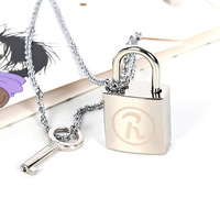 Bir Set 2 tasarım yüksek kalite Anime Decoration Metal Nanjing kilit ve dekorasyon ve Cosplay için anahtar kolye