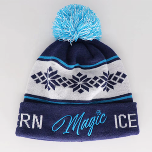 Gorro de Invierno Unisex de Punto Acrílico con Diseño de Copo de Nieve en Jacquard, Bordado 3D y Pompones, para Patinaje sobre Hielo - Product Image 2