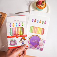 Ensemble de bougies d'anniversaire en spirale de cristal colorées, décorations de gâteau rayées multicolores dans une boîte vitrée pour les fournitures de fête d'anniversaire