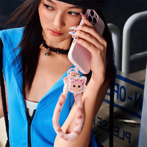 100% Original NUEVO POP MART CRYBABY Wild but Cutie Series - Caja Sorpresa <span class=keywords><strong>de</strong></span> Peluche <span class=keywords><strong>de</strong></span> Vinilo para Teléfono Móvil - Product Image 4