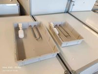 Réservoir d'eau avec tube d'humidification et vanne à flotteur pour fermes et incubateurs