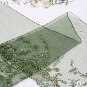 Passamaneria in pizzo ricamato con fiori in rete verde morbida, design leopardato metallizzato argento brillante Wild Garden, 21 cm, per lingerie sexy da donna - Product Image 5