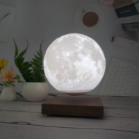 Lampu Bulan Levitasi Magnetik Modern dengan Kontrol Sentuh dan Cahaya Putih Hangat untuk Dekorasi Rumah