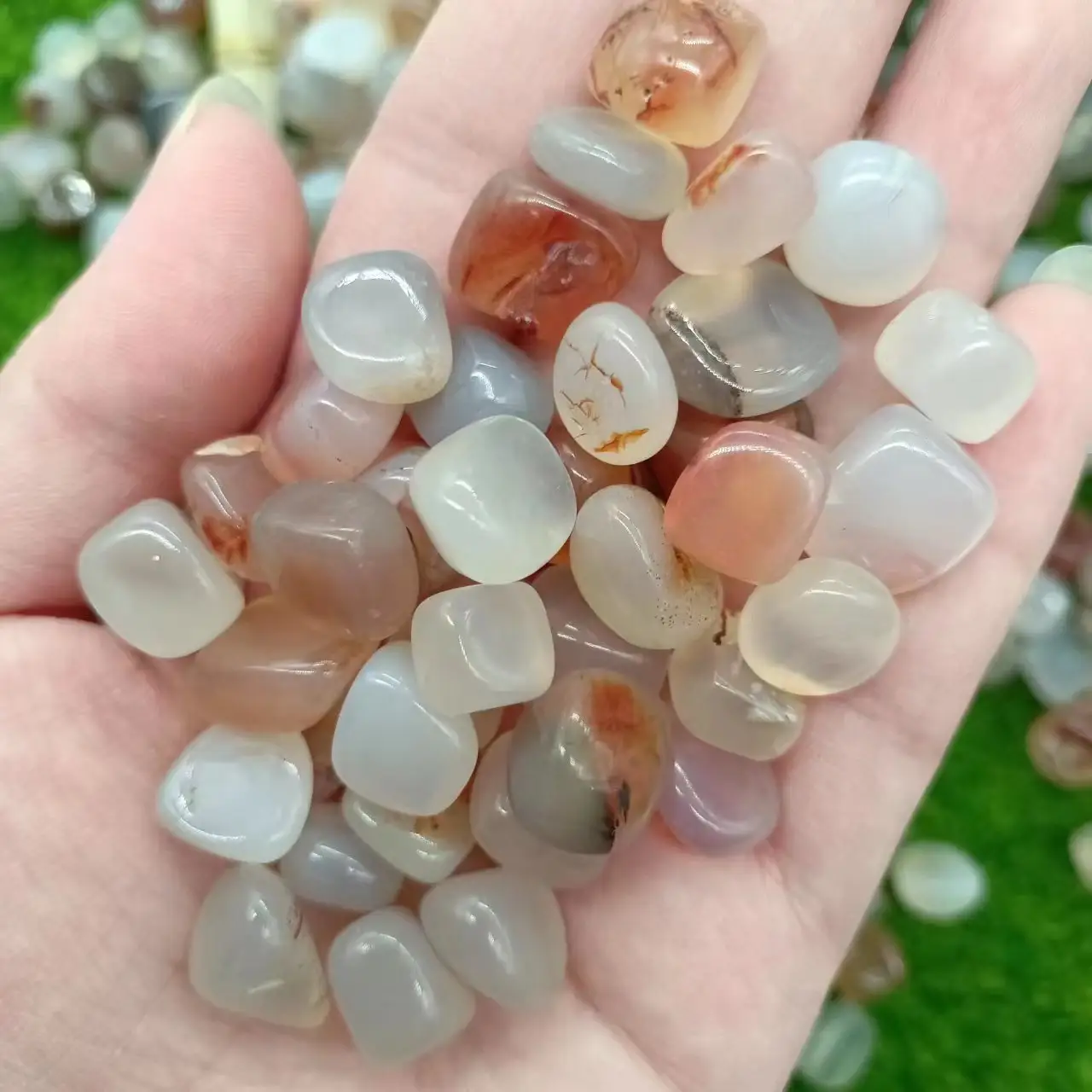 Wholesale Natural Spiritual Healing Crystal Pendants Sardonyx agate pendants men's and women's jewelry gifts