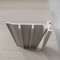 Rodapié de PVC laminado con película ecológica anti-termitas, base de WPC