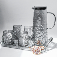 Lot de 7 pièces en gros pour salle à manger, ensemble de carafes à eau rondes de grande taille avec couvercle et plateau, verres avec couvercle, emballage cadeau personnalisé couleur tendance