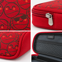 Étui rigide pour crayons en tissu Oxford rouge avec poche en maille à imprimé smiley et boucles élastiques pour stylos
