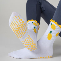 Chaussettes de sport personnalisées de haute qualité, antidérapantes, respirantes, tricotées numériquement, écologiques, antibactériennes, pour Pilates, Yoga, Printemps, ODM