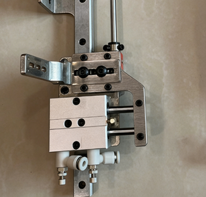 Mécanisme de préhension pneumatique industriel pour équipement d'automatisation - Product Image 3