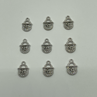 Breloques métalliques personnalisées en strass anti-corrosion avec lettres GD, étiquettes en gros pour vêtements, sous-vêtements, sacs, casquettes