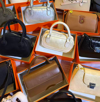 Sacs à main pour femmes en gros, sacs à main de marque pour dames, sacs fourre-tout décontractés en similicuir, sacs à bandoulière de luxe légers, articles mixtes d'occasion à prix bas