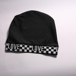 <span class=keywords><strong>Bonnet</strong></span> de bain en tissu à bande élastique pour adultes Protection des cheveux longs avec chapeau de bain taille <span class=keywords><strong>libre</strong></span> pour les sports de piscine hommes et femmes - Product Image 6