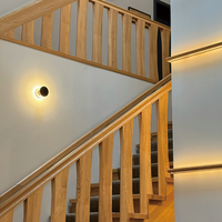 Prima Maßgefertigte Wendeltreppe mit Stahlrahmen, Holzstufen und Edelstahl-Handlauf - Platzsparende Treppe für Dachböden und Kleine Häuser