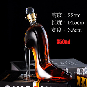 <span class=keywords><strong>Carafe</strong></span> en <span class=keywords><strong>cristal</strong></span> de <span class=keywords><strong>luxe</strong></span> 750ml avec couvercle en verre Design moderne de chaussures à talons hauts pour le <span class=keywords><strong>whisky</strong></span> et le <span class=keywords><strong>whisky</strong></span> <span class=keywords><strong>Carafe</strong></span> cadeau d'affaires - Product Image 6