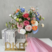 Usine de fleurs artificielles DKB, fleurs artificielles personnalisées de couleurs mélangées, boule de fleurs de 30 cm pour la décoration d'événements de mariage