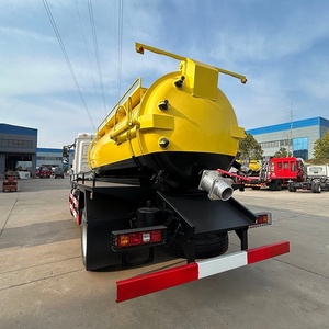 Camión de Succión al Vacío Personalizado de Fábrica 4x2 12CBM, Camión Cisterna de Transporte de Lodos con Puerta Trasera Hidráulica Grande - Product Image 5