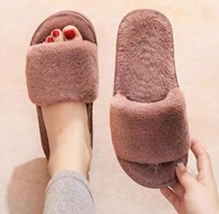 Vente en gros de pantoufles en peluche à bout ouvert, confortables et tendance, pour femmes et hommes, chaussures d'intérieur