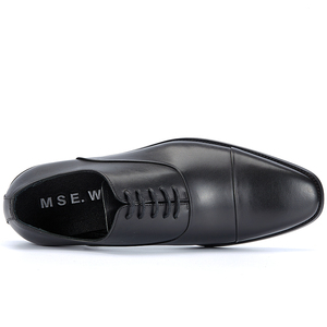 Chaussures habillées noires en cuir véritable pour hommes avec logo personnalisé, idéales pour l'hiver et le monde des affaires - Product Image 2