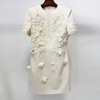 Robe de soirée élégante de haute qualité pour femmes, robe de soirée de club formelle, robe courte moulante en ivoire avec appliques florales 3D, manches courtes