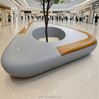 G015 Banc de jardin triangulaire de luxe avec jardinière intégrée, en UHPC et GRC Terrazzo sur mesure, pour villas, jardins, centres commerciaux et parcs