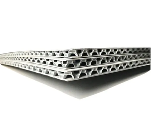 4x8 noir Corflute Coroplast plaque <span class=keywords><strong>feuille</strong></span> <span class=keywords><strong>carton</strong></span> PP nid d'abeille panneaux feuilles <span class=keywords><strong>feuille</strong></span> ondulée - Product Image 2