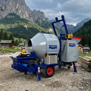 Bétonnière mobile <span class=keywords><strong>avec</strong></span> <span class=keywords><strong>pompe</strong></span> à vendre, machine à mélanger le ciment <span class=keywords><strong>avec</strong></span> <span class=keywords><strong>pompe</strong></span> 15M³/H - Product Image 1