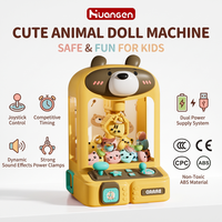 Jouets éducatifs KZHM en gros, machine à griffes en plastique OEM, jouets créatifs STEM pour enfants, mini machine à griffes en forme d'ours, cadeaux promotionnels