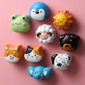 Aimants de réfrigérateur en forme d'animaux de dessin animé, macarons, décoration de réfrigérateur, autocollants magnétiques en résine 3D, chat et chien - Product Image 2