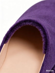 Mules de Estilo Étnico con Parte Superior de Gamuza Khumalo Hechas a Mano para Regalo y Venta al por Menor - Product Image 2