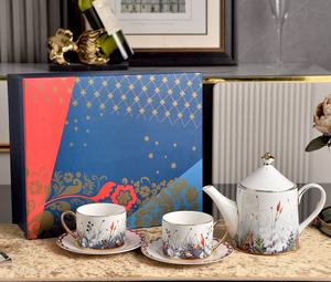 Juego de Té de Porcelana Fina con Diseño de Estrella Navideña, Estilo Ruso Real, Ecológico y de Lujo - Product Image 1