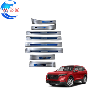 Set di 8 Protezioni Battitacco in Acciaio Inox Argento per <span class=keywords><strong>HONDA</strong></span> <span class=keywords><strong>CRV</strong></span> 2023, Strisce Protettive con Logo, Accessori Esterni per Auto - Product Image 1