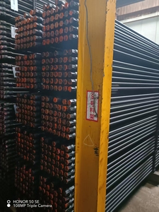 מוט שאיבה מפלדה מלאה איכותית, עמידה בפני קורוזיה, דרגה HL, לייצור נפט בכמויות גבוהות בארות נפט. - Product Image 2